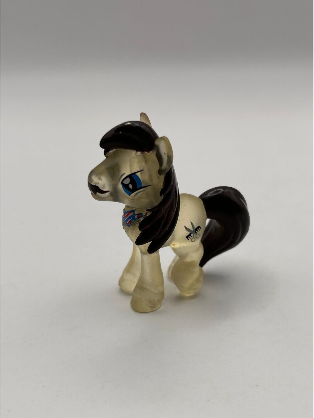 My Little Pony G4 Gold Cap Toe Blind Bag Mini Figure Wave 6 Hasbro C-0293